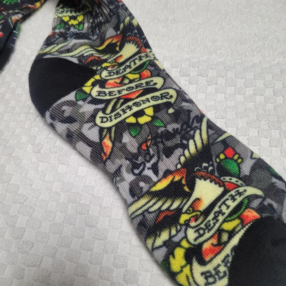 Ed Hardy Black Multicolor Socks 2 Pair Dog Heart Skull Gothic